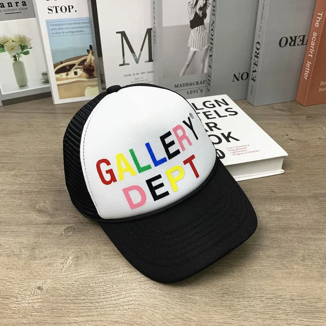 Non-returnable, non-exchangeable 9739#P76#GALLERY DEPT Color-printed mesh baseball cap for men and women, versatile hat with a face, little couple hat# Adjustable Color: White